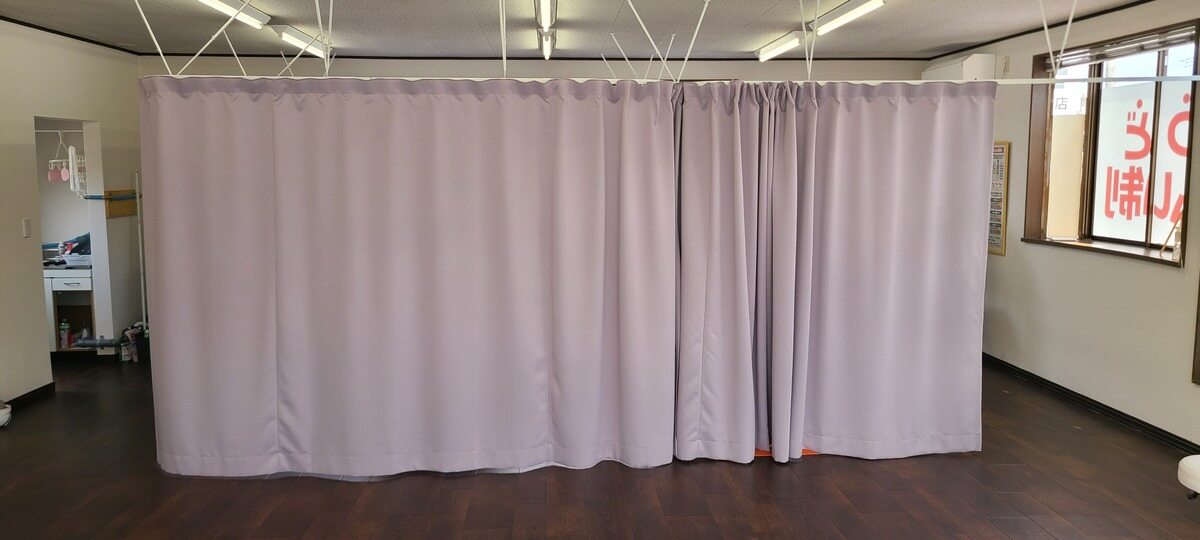 ツル カーテン JD-67293R スモークライラック