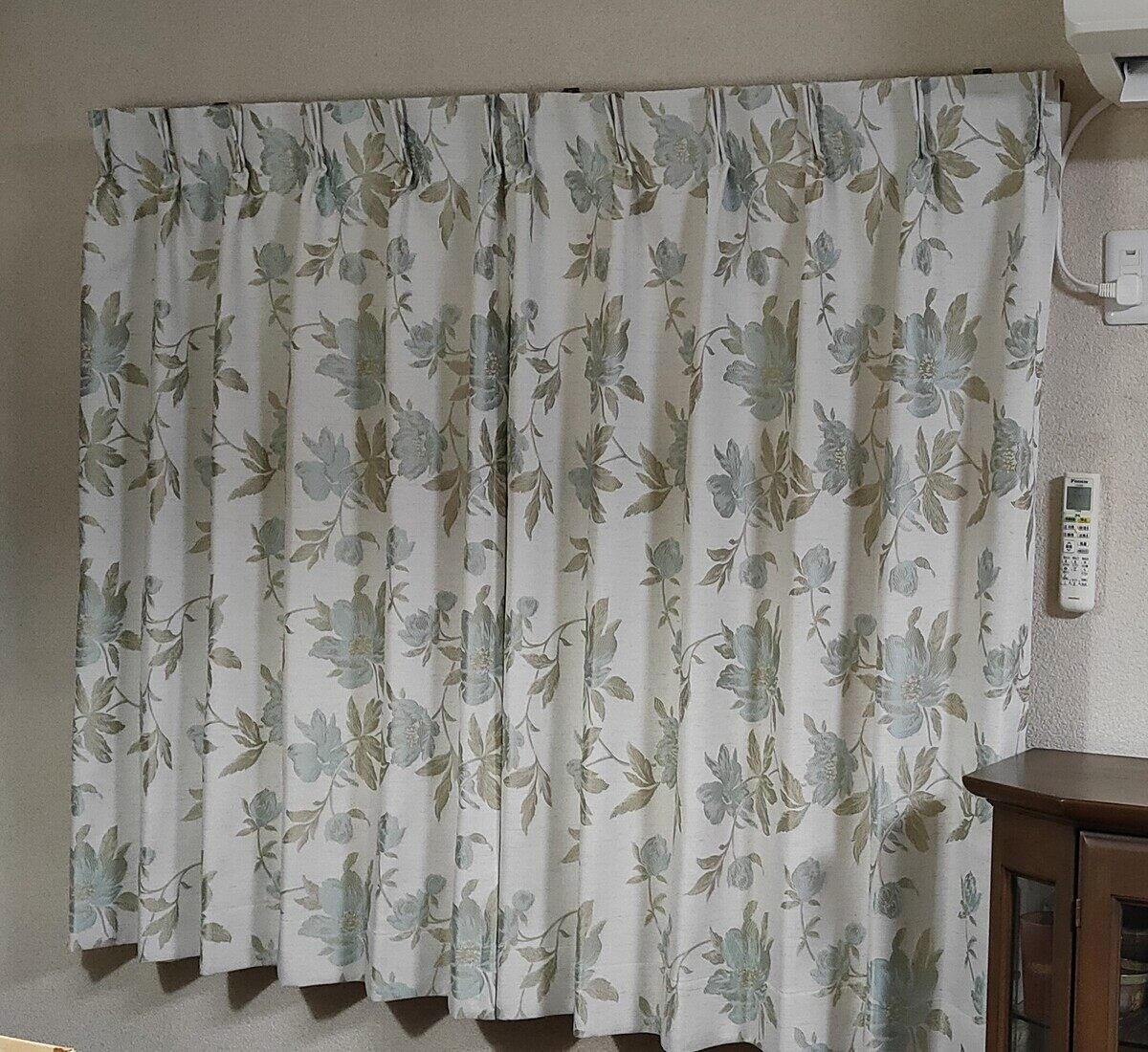 アザレア カーテン JE-91016 グリーン