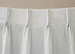 カーテンのヒダの選び方 2倍 1 5倍 ノンプリーツの違いは 日本最大の専門店 ジャストカーテン